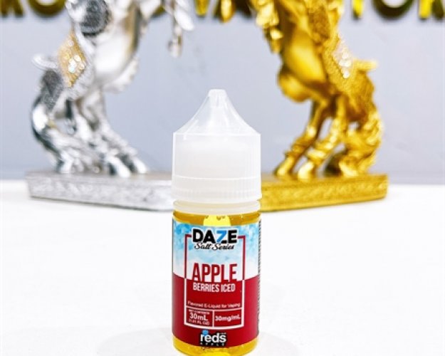DAZE SALT SERIES Apple 30ml 30mg - Berries Iced (Táo dâu rừng lạnh)